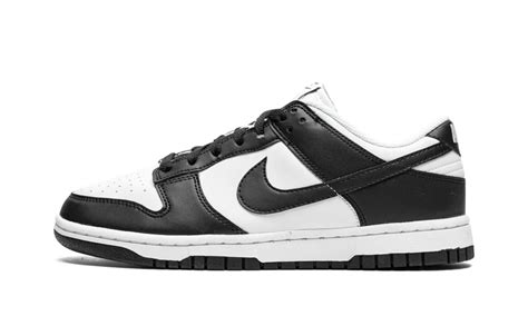 nike tekkies black and white